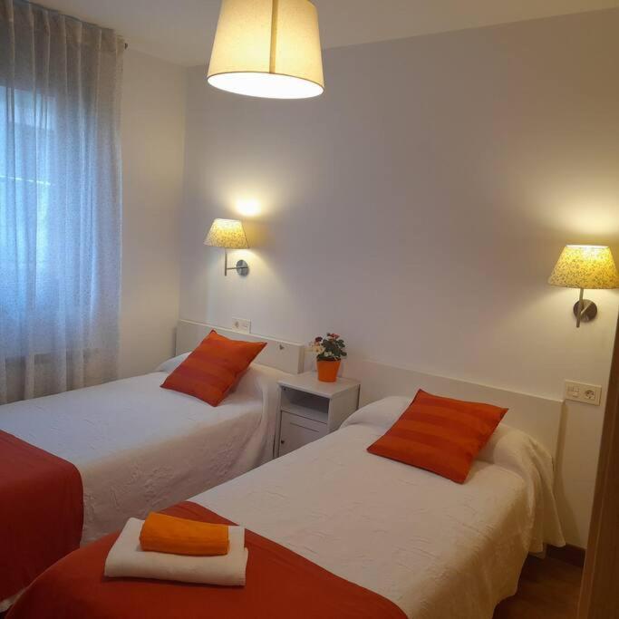 Precioso Apartamento A Pie De Montanas Y Playas Carrena de Cabrales Bagian luar foto